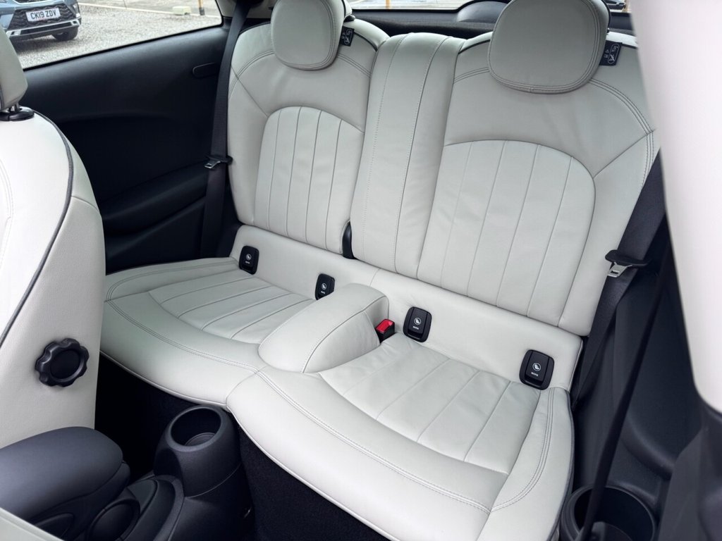 Used MINI Hatch 2019 for sale - 77798152: Photo 39