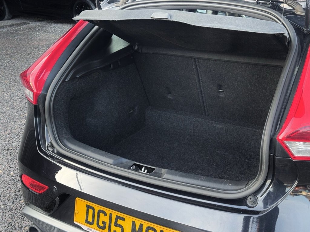 Used Volvo V40 2015 for sale - 77161757: Photo 20