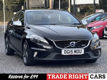 Used Volvo V40 2015 for sale - 77161757: Photo