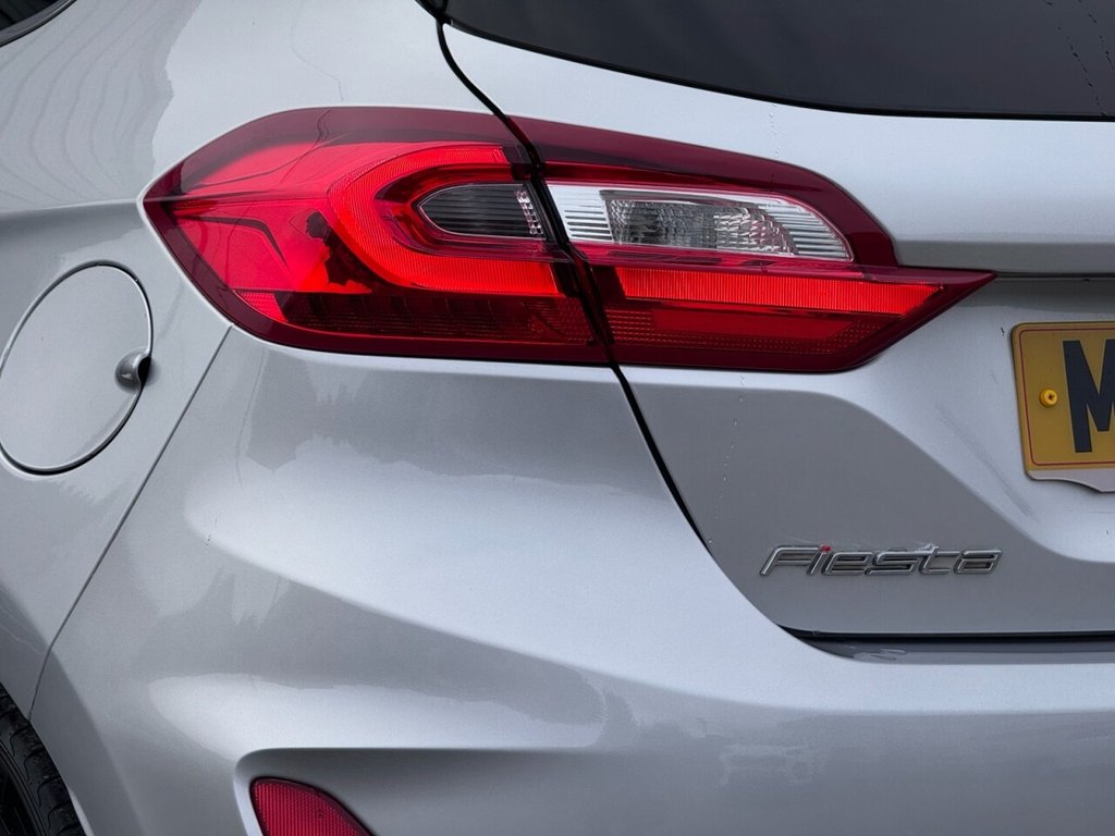 Used Ford Fiesta 2018 for sale - 76703035: Photo 16