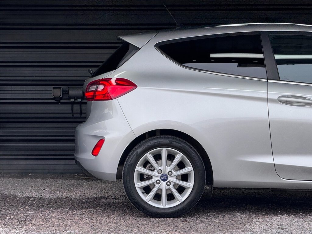 Used Ford Fiesta 2018 for sale - 76703035: Photo 24