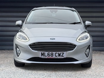 Used Ford Fiesta 2018 for sale - 76703035: Photo