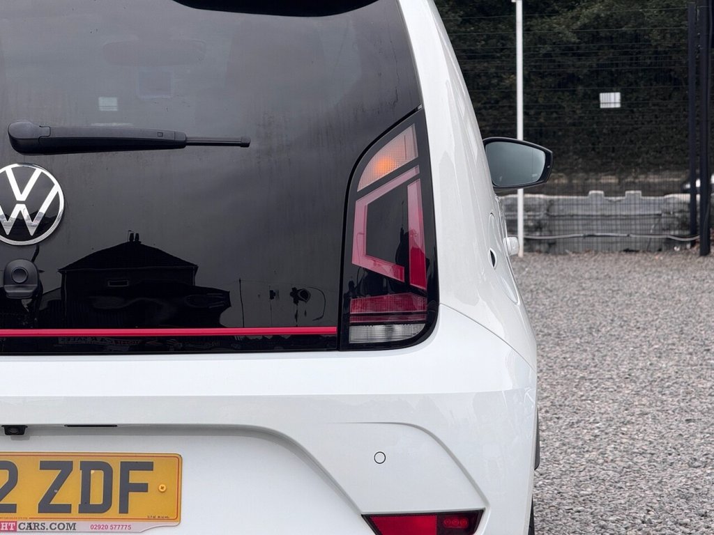 Used Volkswagen up! 2022 for sale - 76950610: Photo 16