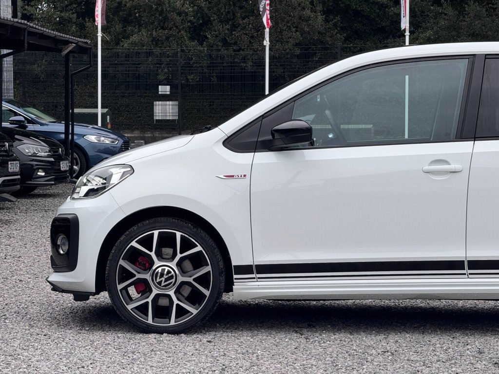 Used Volkswagen up! 2022 for sale - 76950610: Photo 26