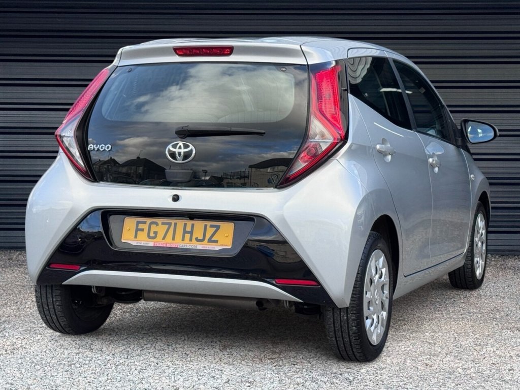 Used Toyota AYGO 2021 for sale - 76758645: Photo 10