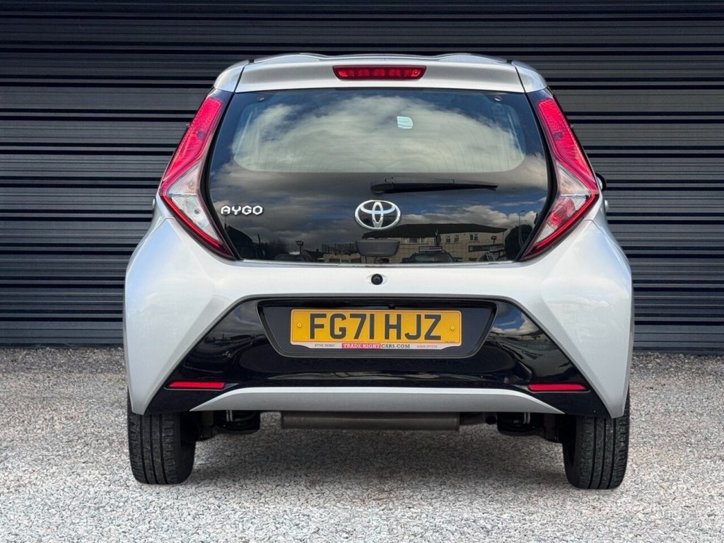 Used Toyota AYGO 2021 for sale - 76758645: Photo 11