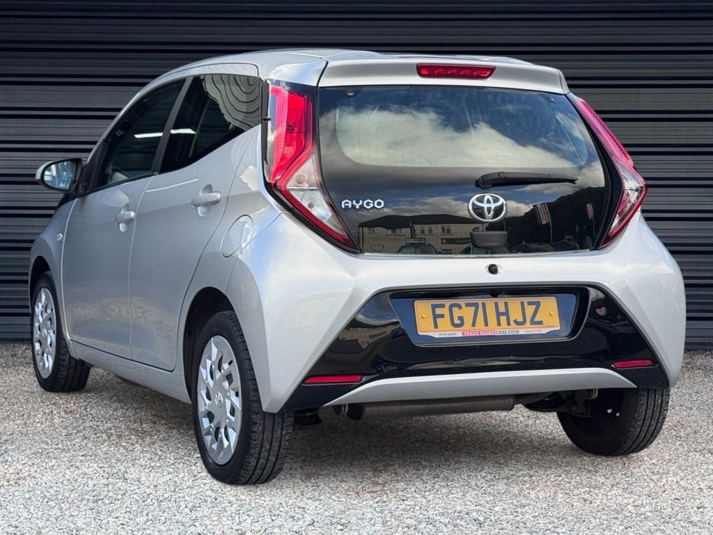 Used Toyota AYGO 2021 for sale - 76758645: Photo 12