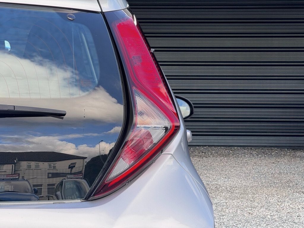 Used Toyota AYGO 2021 for sale - 76758645: Photo 14