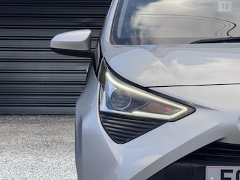 Used Toyota AYGO 2021 for sale - 76758645: Photo