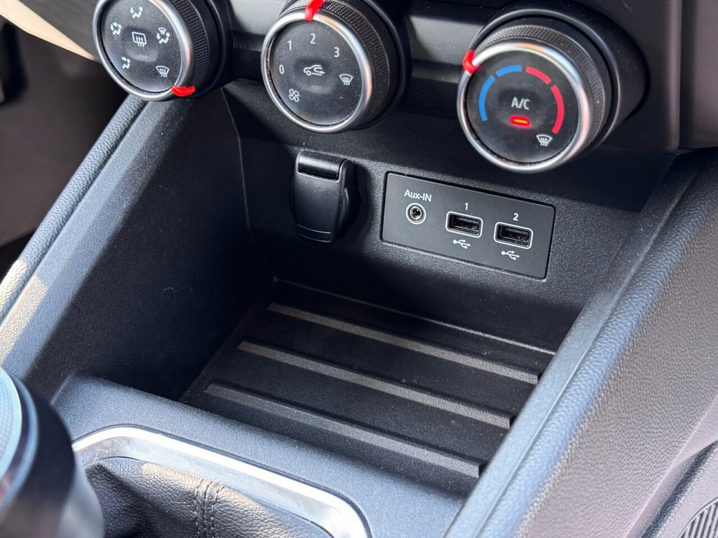 Used Renault Clio 2020 for sale - 77631898: Photo 43