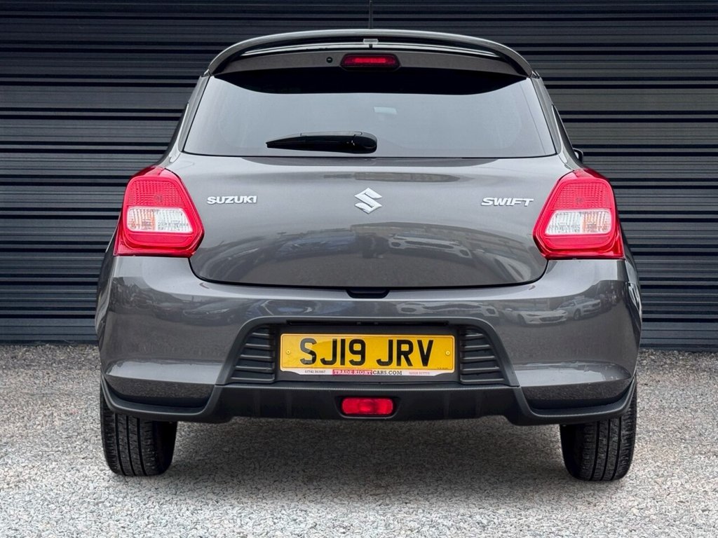 Used Suzuki Swift 2019 for sale - 76703033: Photo 10
