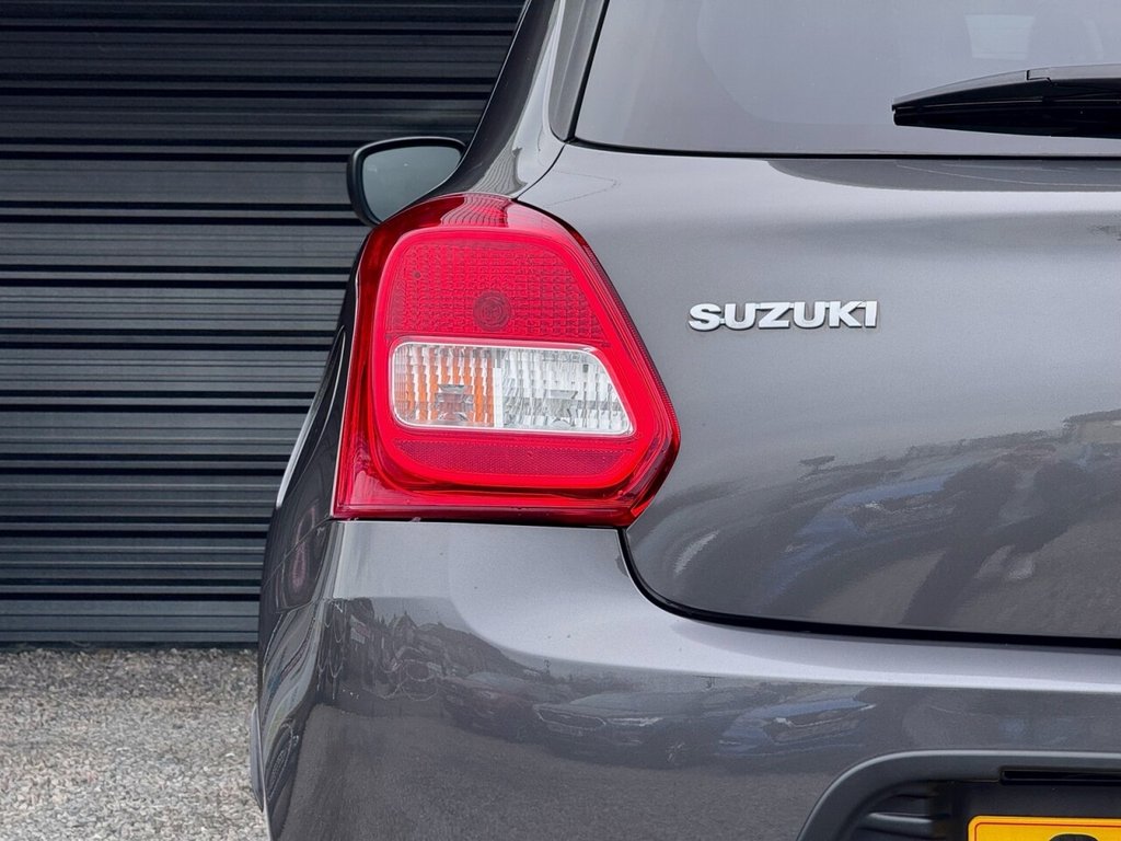 Used Suzuki Swift 2019 for sale - 76703033: Photo 12