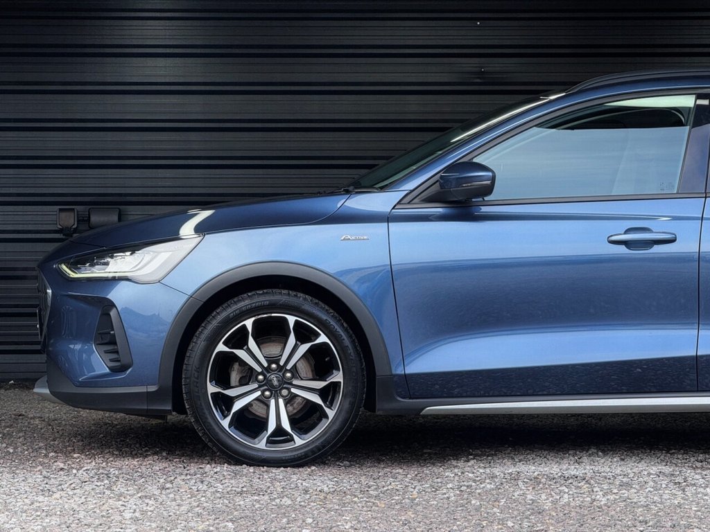 Used Ford Focus 2022 for sale - 76768755: Photo 19