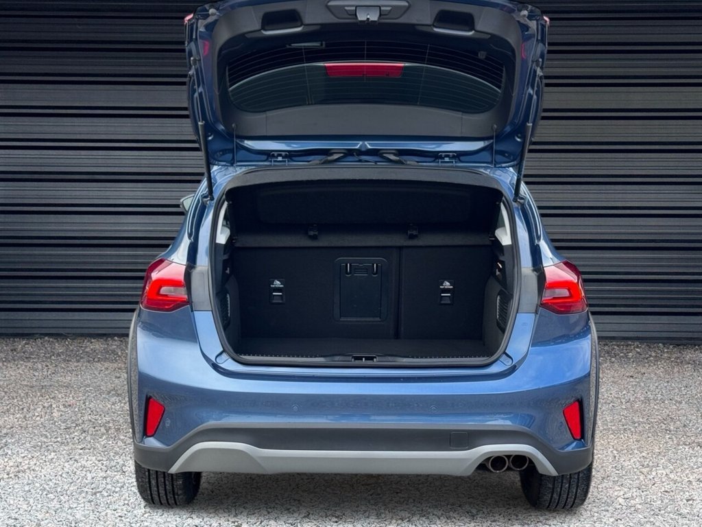 Used Ford Focus 2022 for sale - 76768755: Photo 29