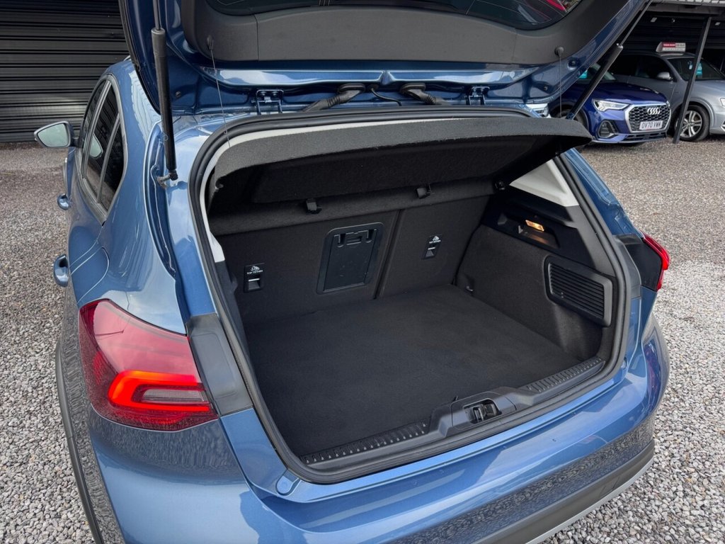 Used Ford Focus 2022 for sale - 76768755: Photo 31