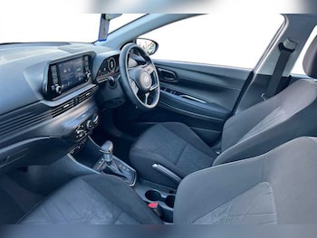 Used Hyundai BAYON 2022 for sale - 77810450: Photo