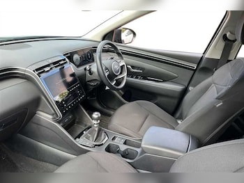 Used Hyundai TUCSON 2023 for sale - 77010666: Photo