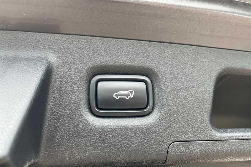 Used Hyundai Santa Fe 2021 for sale - 76022098: Photo 21