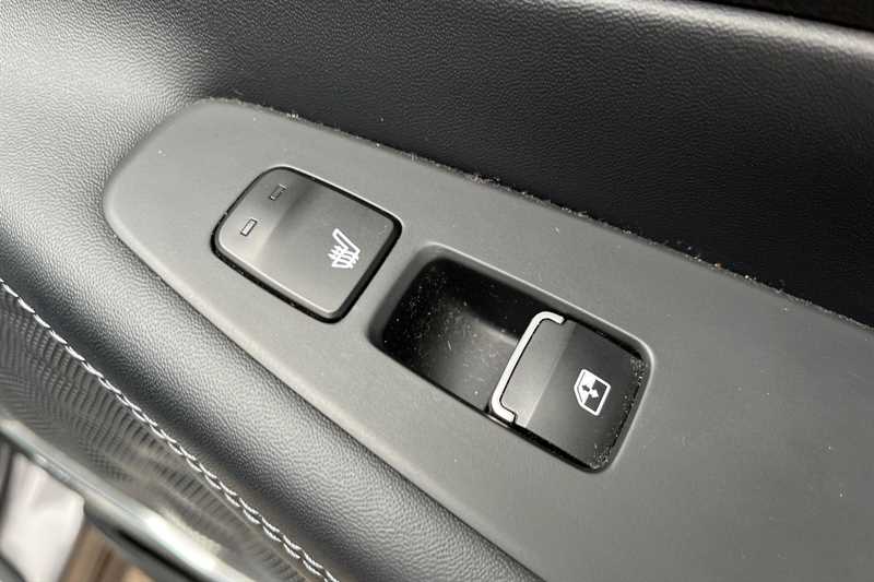 Used Hyundai Santa Fe 2021 for sale - 76022098: Photo 24