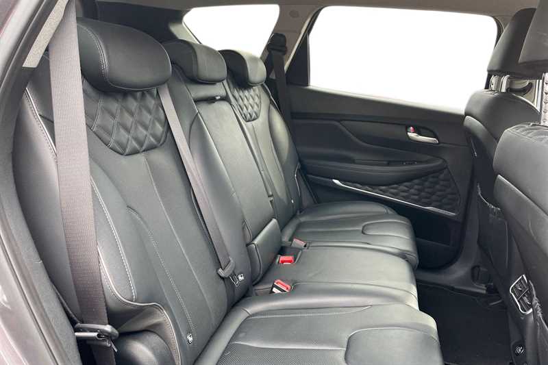 Used Hyundai Santa Fe 2021 for sale - 76022098: Photo 8