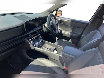 Used Hyundai Santa Fe 2025 for sale - 78294005: Photo