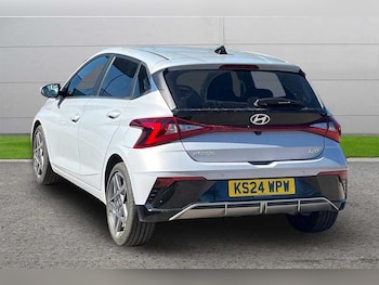 Used Hyundai i20 2024 for sale - 77979170: Photo