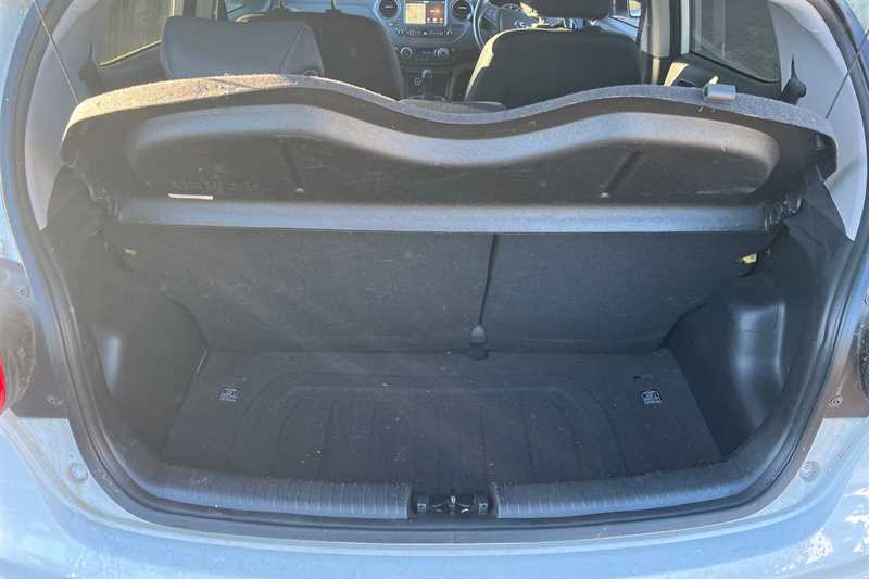 Used Hyundai i10 2018 for sale - 76999863: Photo 20