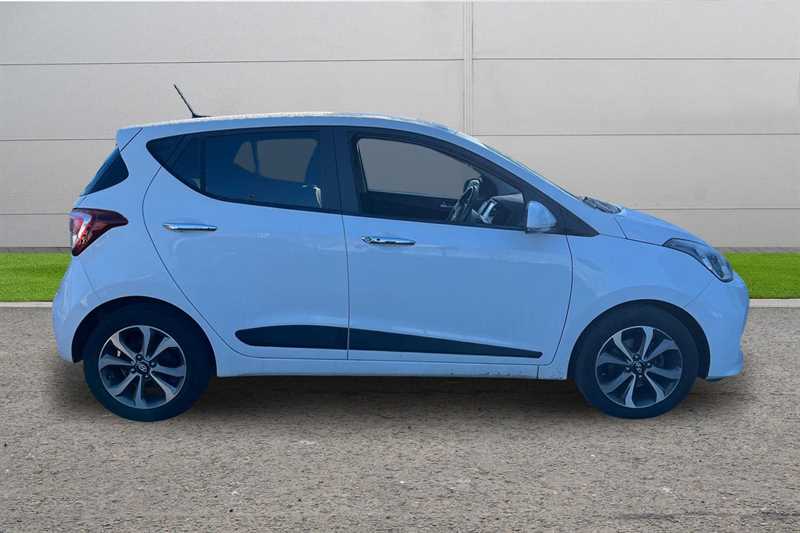 Used Hyundai i10 2018 for sale - 76999863: Photo 5