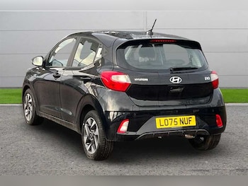 Used Hyundai i10 2025 for sale - 77082751: Photo