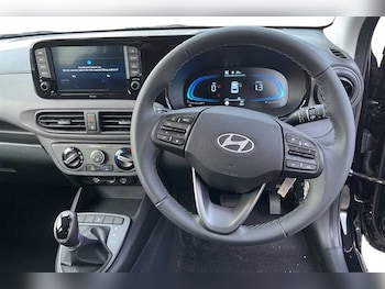Used Hyundai i10 2025 for sale - 77082751: Photo