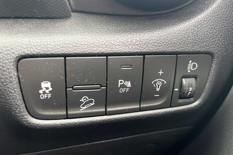 Used Hyundai KONA 2023 for sale - 78088909: Photo 13