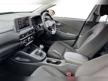 Used Hyundai KONA 2023 for sale - 77972077: Photo