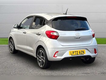 Used Hyundai i10 2022 for sale - 76731835: Photo