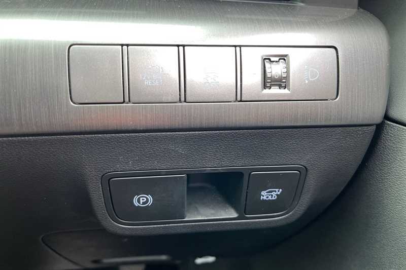 Used Hyundai KONA 2025 for sale - 76420548: Photo 13