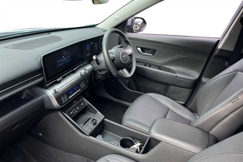 Used Hyundai KONA 2025 for sale - 76420548: Photo 2