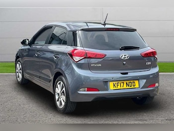 Used Hyundai i20 2017 for sale - 75522522: Photo