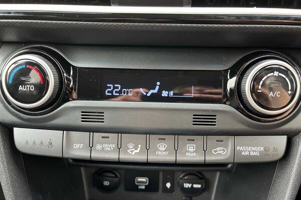 Used Hyundai KONA 2021 for sale - 76217401: Photo 18