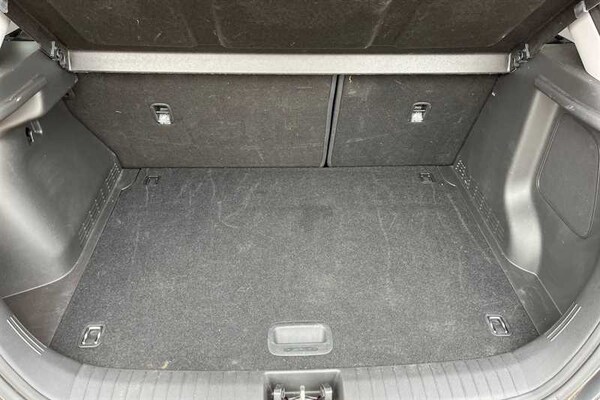 Used Hyundai KONA 2021 for sale - 76217401: Photo 20