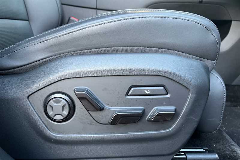 Used Hyundai Santa Fe 2025 for sale - 76540239: Photo 29