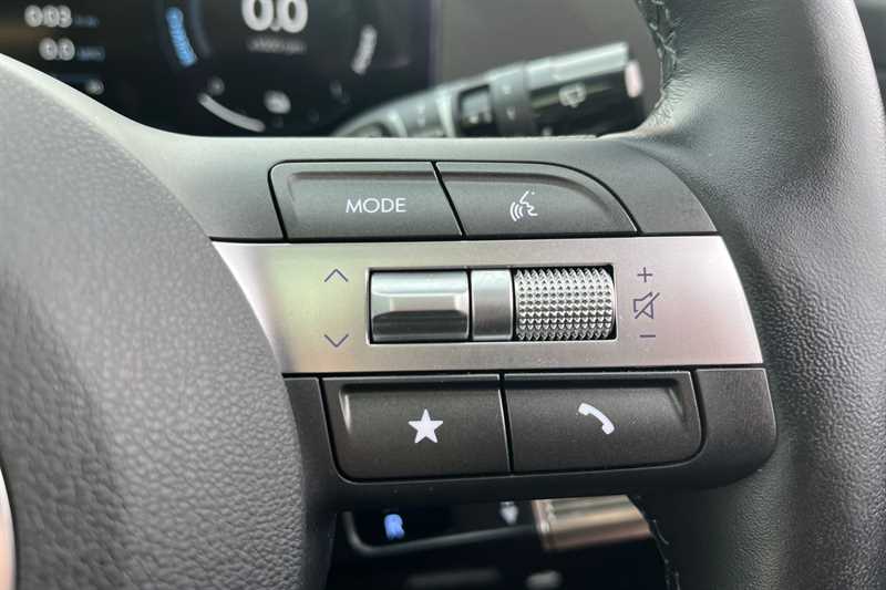 Used Hyundai KONA 2025 for sale - 76420547: Photo 13