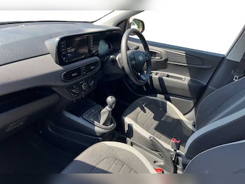 Used Hyundai i10 2025 for sale - 79108643: Photo