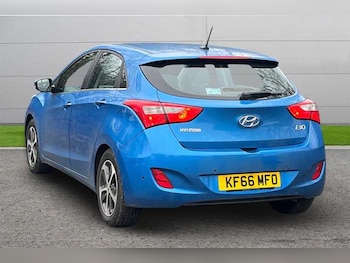 Used Hyundai i30 2016 for sale - 77360743: Photo