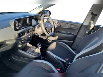 Used Hyundai i10 2025 for sale - 77082753: Photo