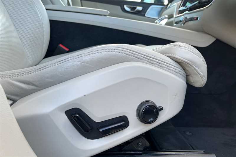 Used Volvo XC60 2021 for sale - 76804366: Photo 23