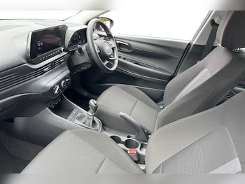 Used Hyundai i20 2025 for sale - 78550100: Photo