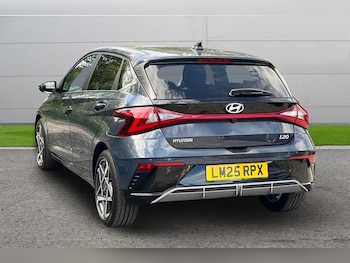 Used Hyundai i20 2025 for sale - 79014343: Photo