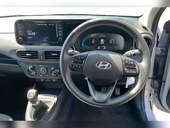 Used Hyundai i10 2025 for sale - 79108647: Photo