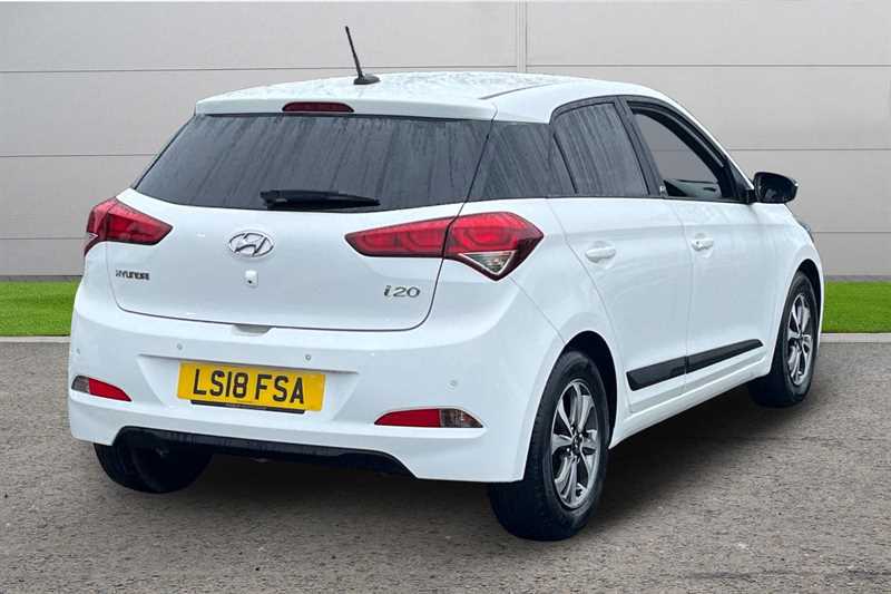 Used Hyundai i20 2018 for sale - 77972059: Photo 12