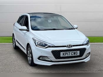 Used Hyundai i20 2017 for sale - 79768707: Photo