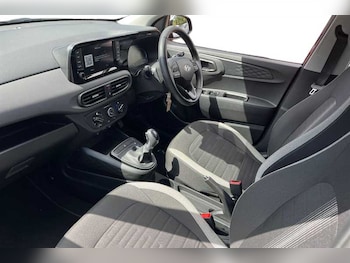 Used Hyundai i10 2025 for sale - 79414479: Photo